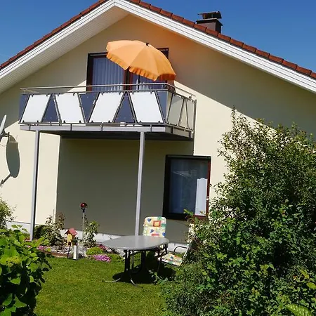 Haus Deutsch Апартаменты Росхауптен
