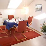 Haus Deutsch Διαμέρισμα Roßhaupten